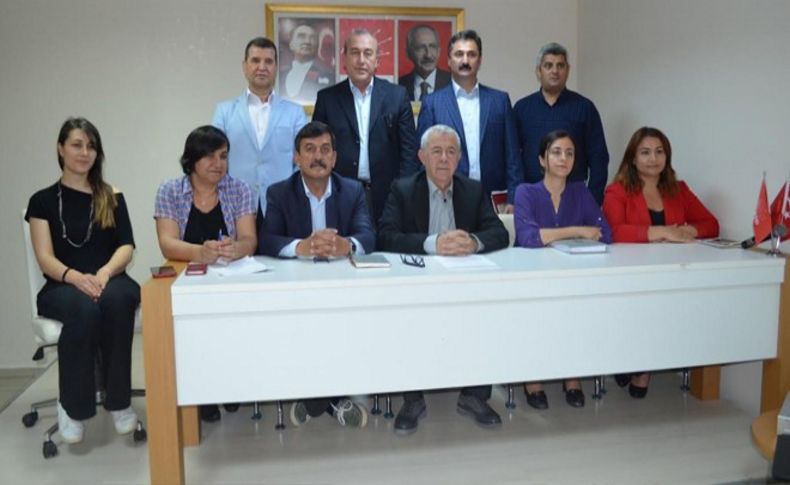 Yüksel: Hükümet derhal yönetimi bırakmalı